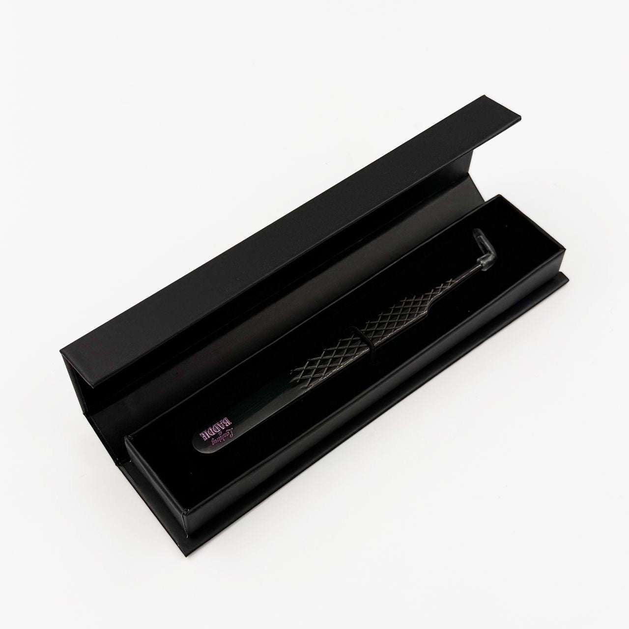 "It Girl" Slim 90 Degree Volume Tweezer